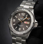 ORIENT RA-AA0819N
