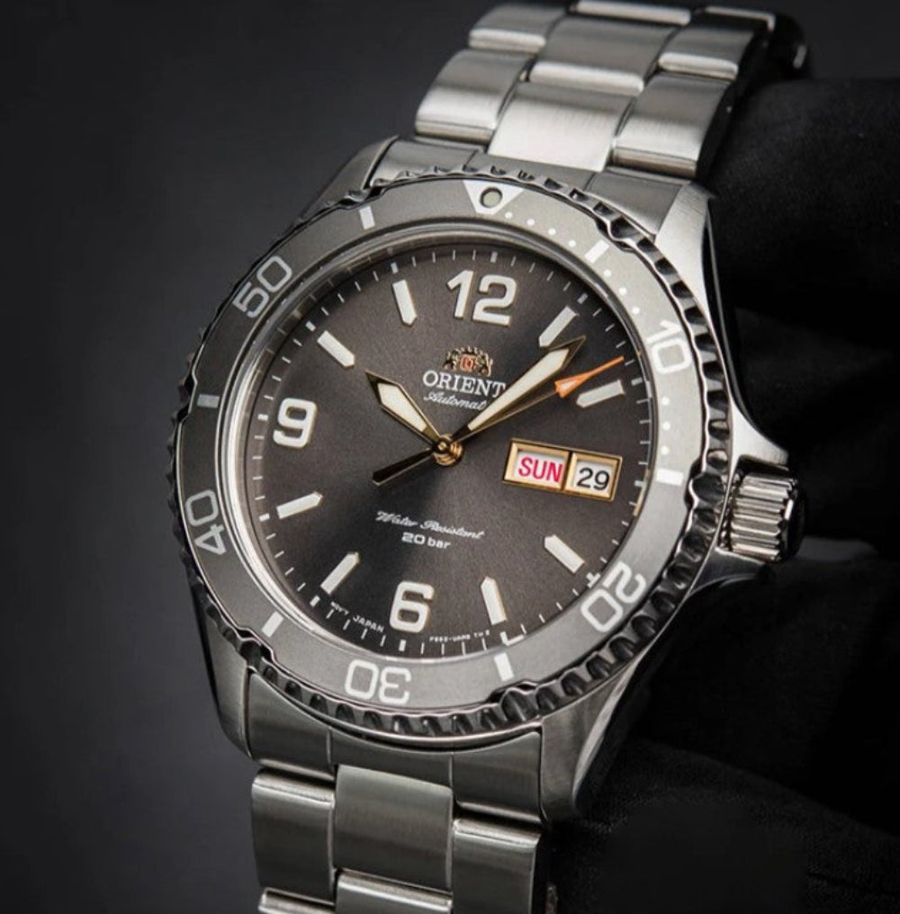 ORIENT RA-AA0819N