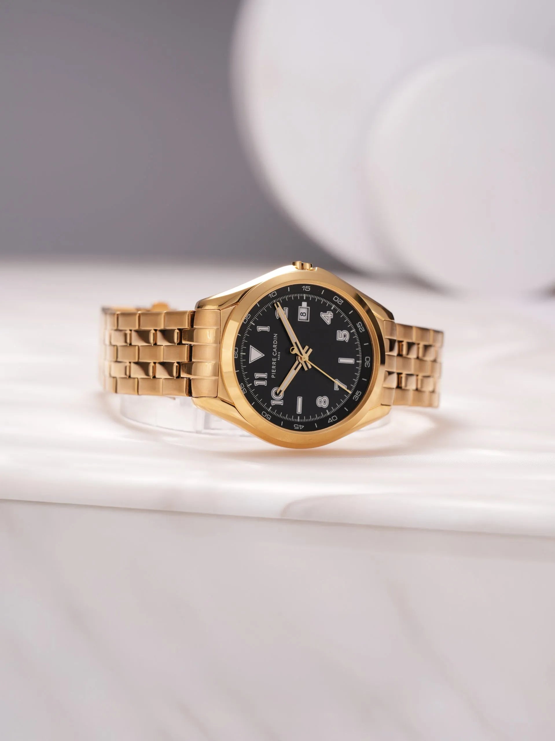 PIERRE CARDIN CF.1018.MG.1